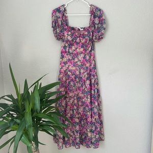 ASTR The Label Sweetheart Neck Midi Dress